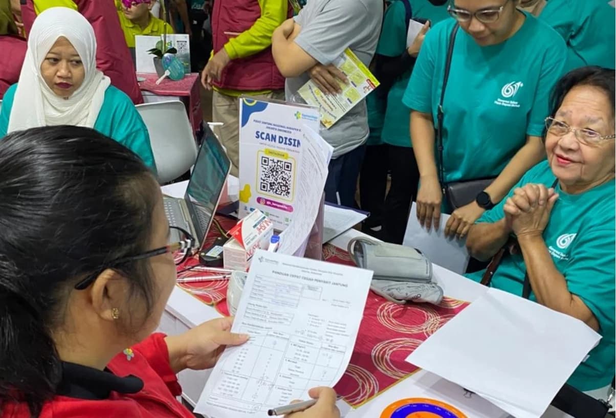 Layananan kesehatan untuk masyarakat oleh RS Jantung dan Pembuluh Darah Harapan Kita